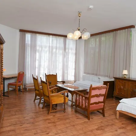 Budai Hotel