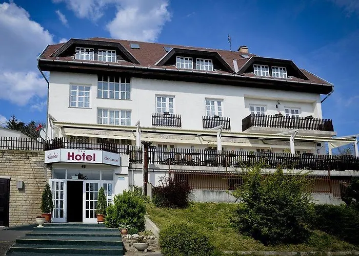 Hotel Budai