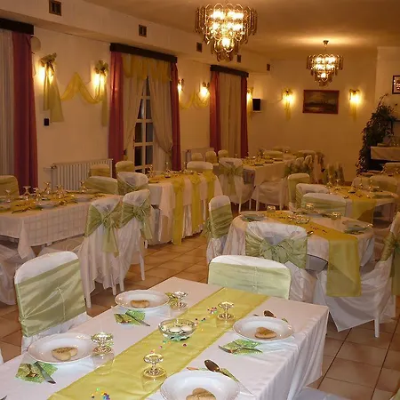 Budai Otel 3*